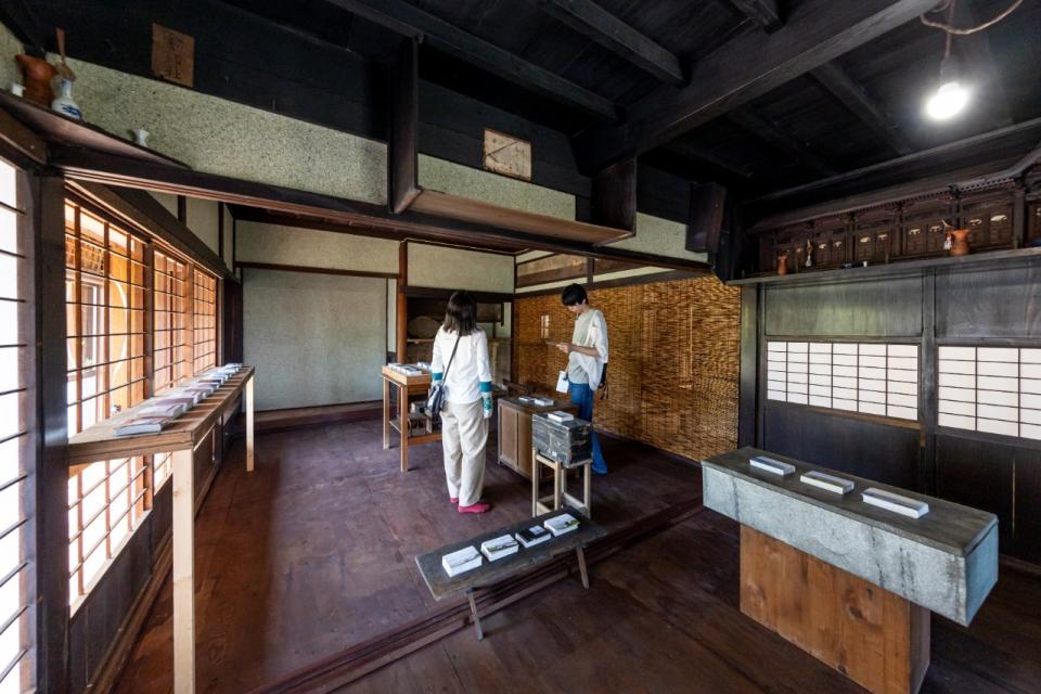 ≪TAKAMISHIMA ART TRAIL≫ The Sea Around Us / Furniture φ in